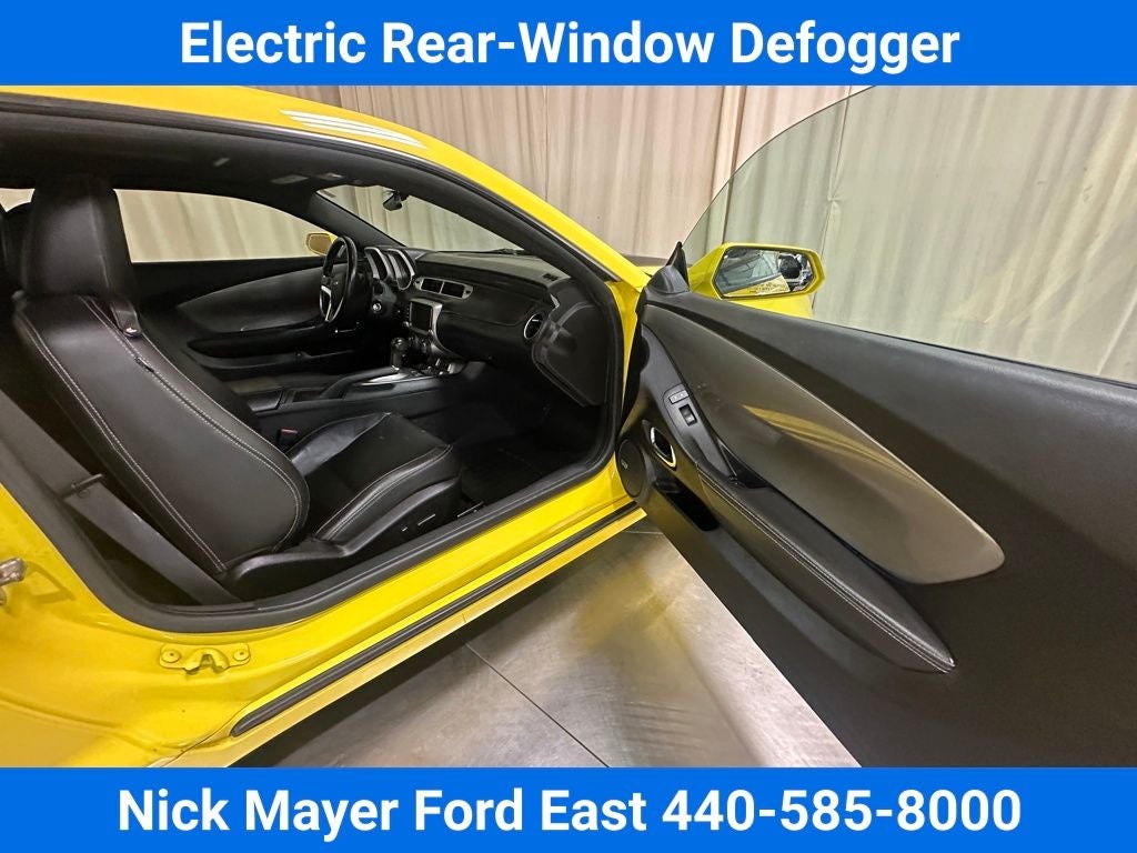 2015 Chevrolet Camaro 2LT 2LT