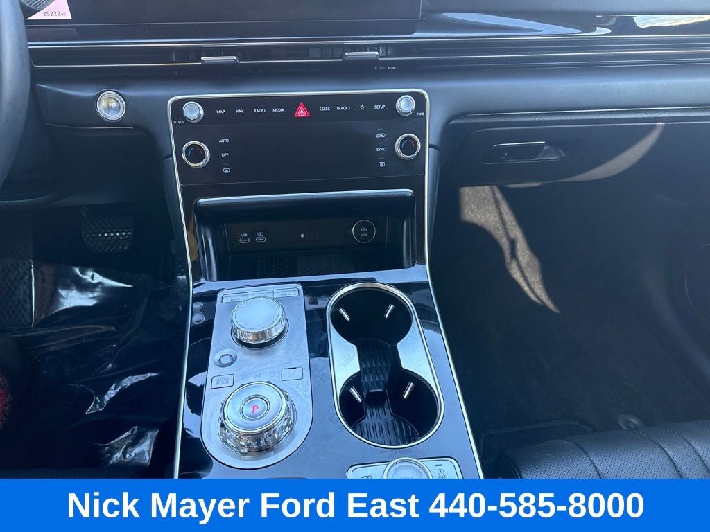 2025 Genesis GV80 2.5T