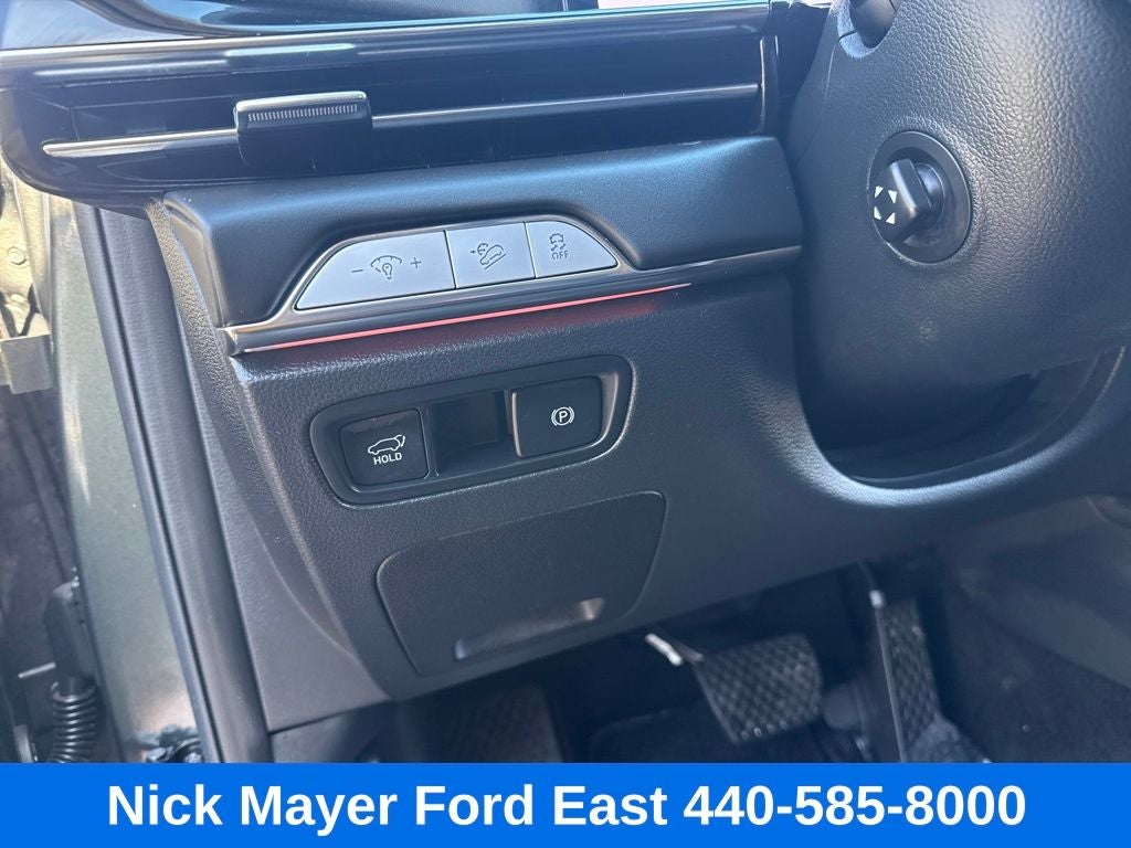 2025 Genesis GV80 2.5T