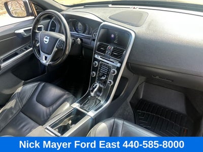 2015 Volvo XC60 T6 R-Design