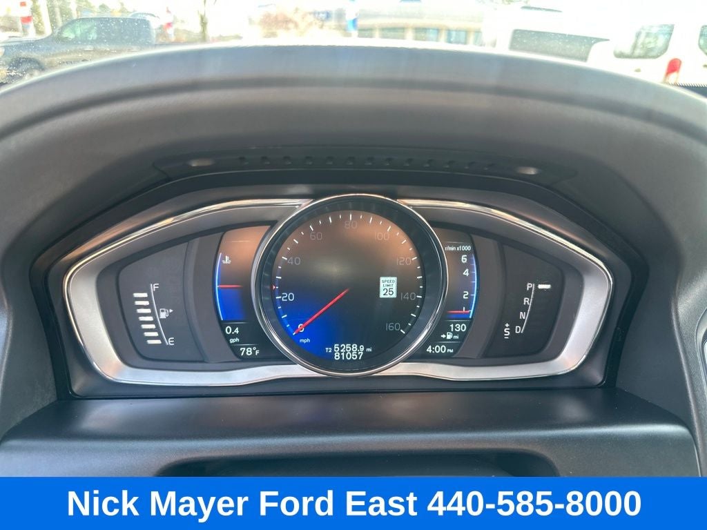 2015 Volvo XC60 T6 R-Design