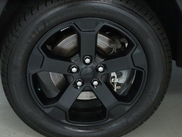 2021 Jeep Grand Cherokee Freedom Edition