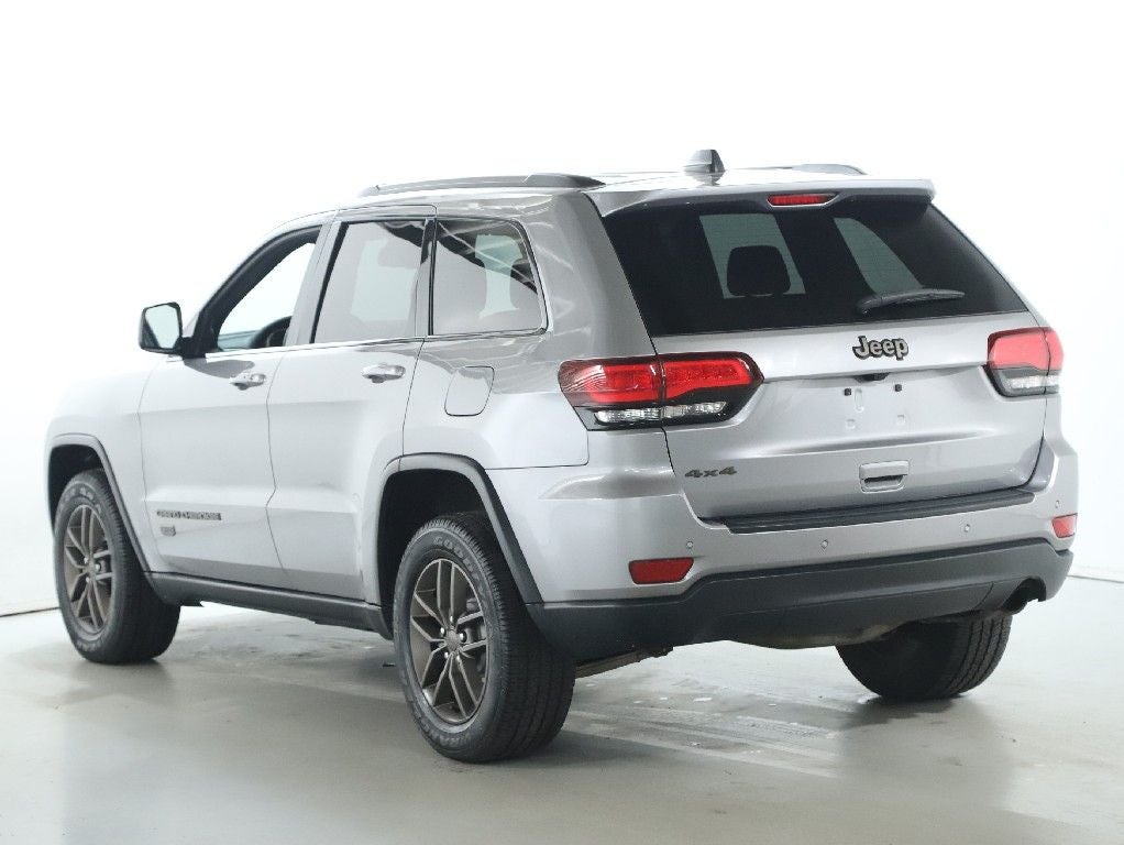 2016 Jeep Grand Cherokee 75th Anniversary Edition