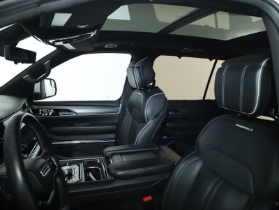 2022 Jeep Grand Wagoneer Series II