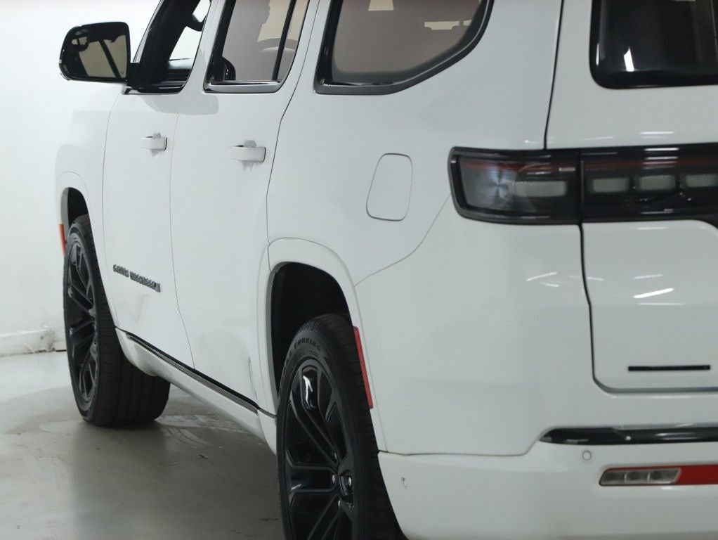 2022 Jeep Grand Wagoneer Series II