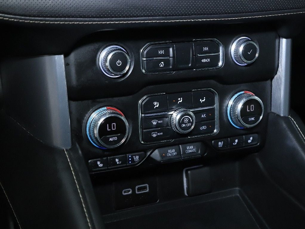 2022 GMC Yukon XL SLT