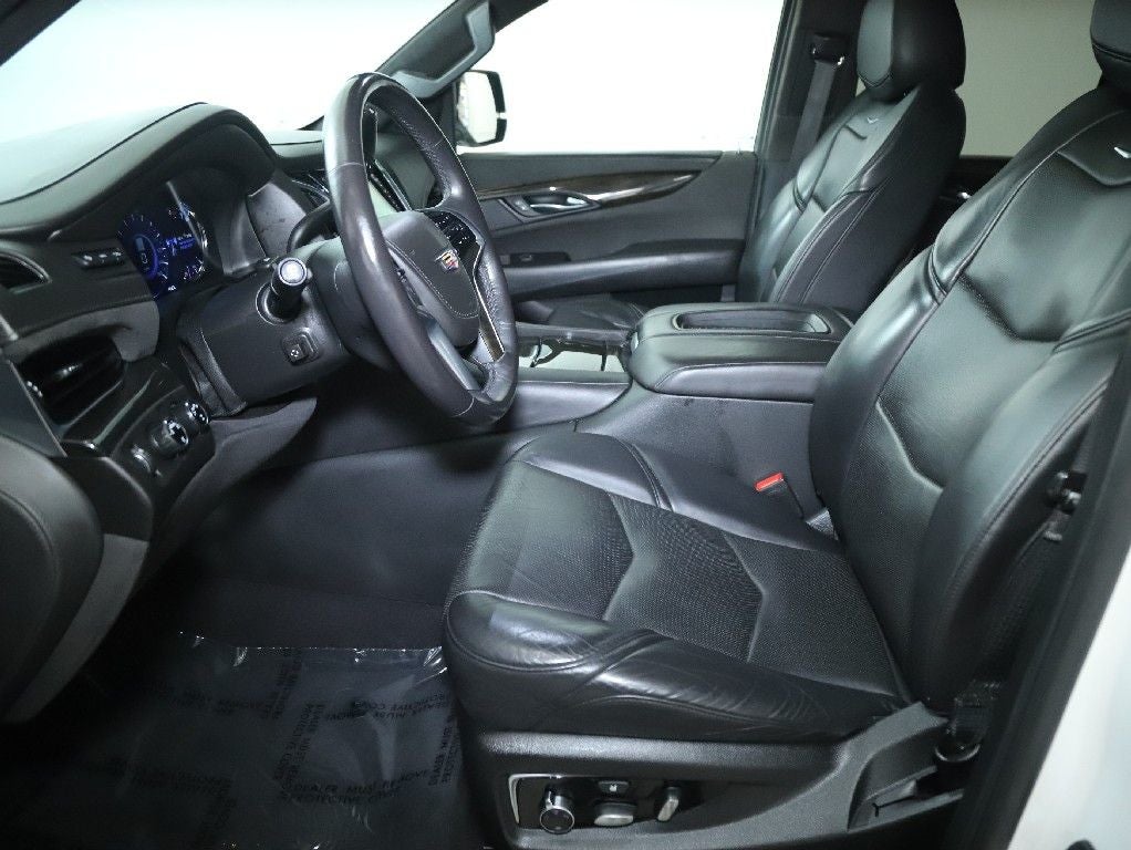 2020 Cadillac Escalade Platinum Edition