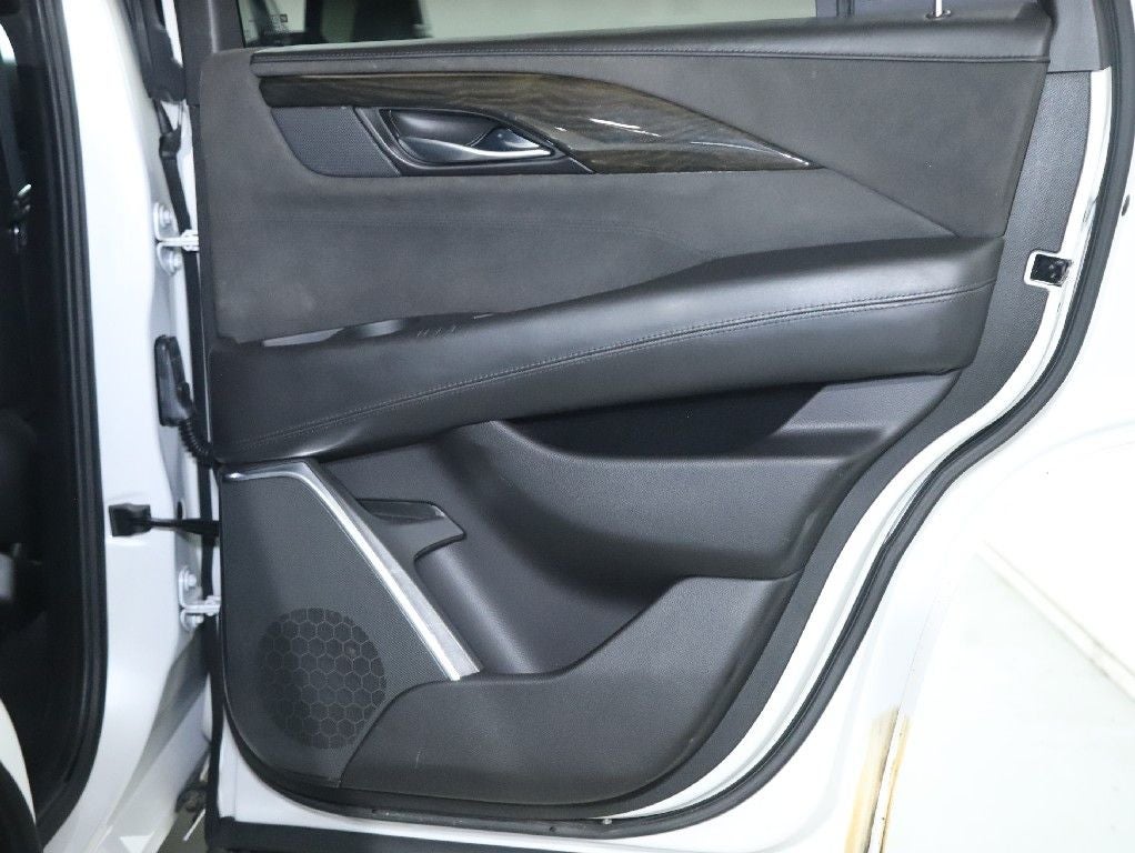 2020 Cadillac Escalade Platinum Edition