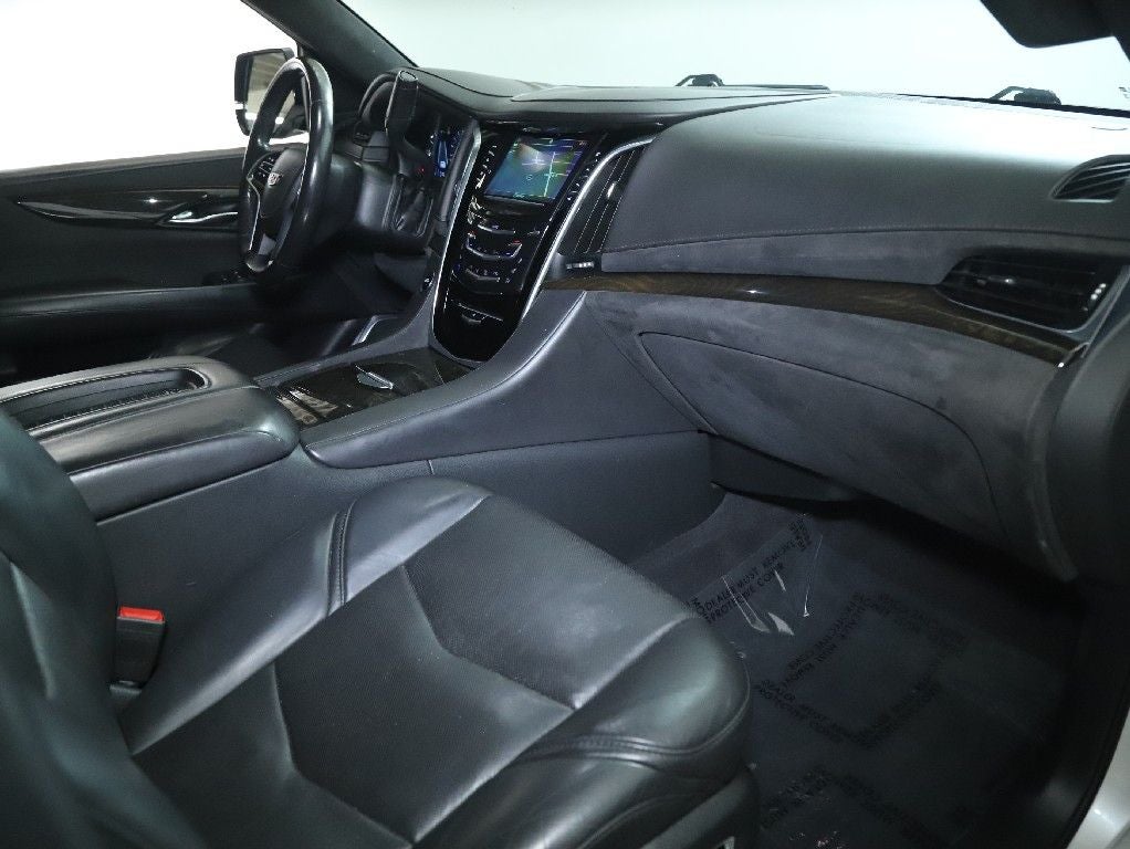 2020 Cadillac Escalade Platinum Edition