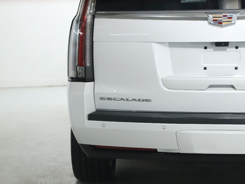 2020 Cadillac Escalade Platinum Edition