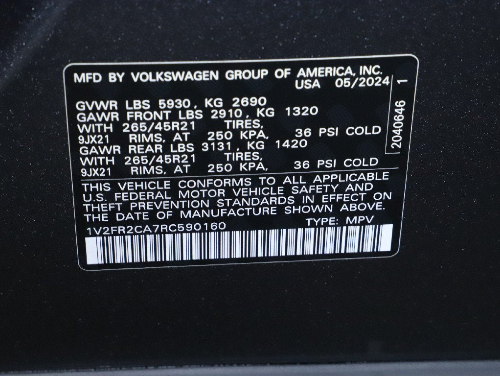 2024 Volkswagen Atlas 2.0T SEL Premium R-Line