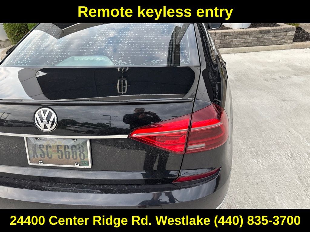 2018 Volkswagen Passat 2.0T SE w/Technology