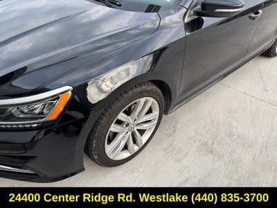 2018 Volkswagen Passat 2.0T SE w/Technology