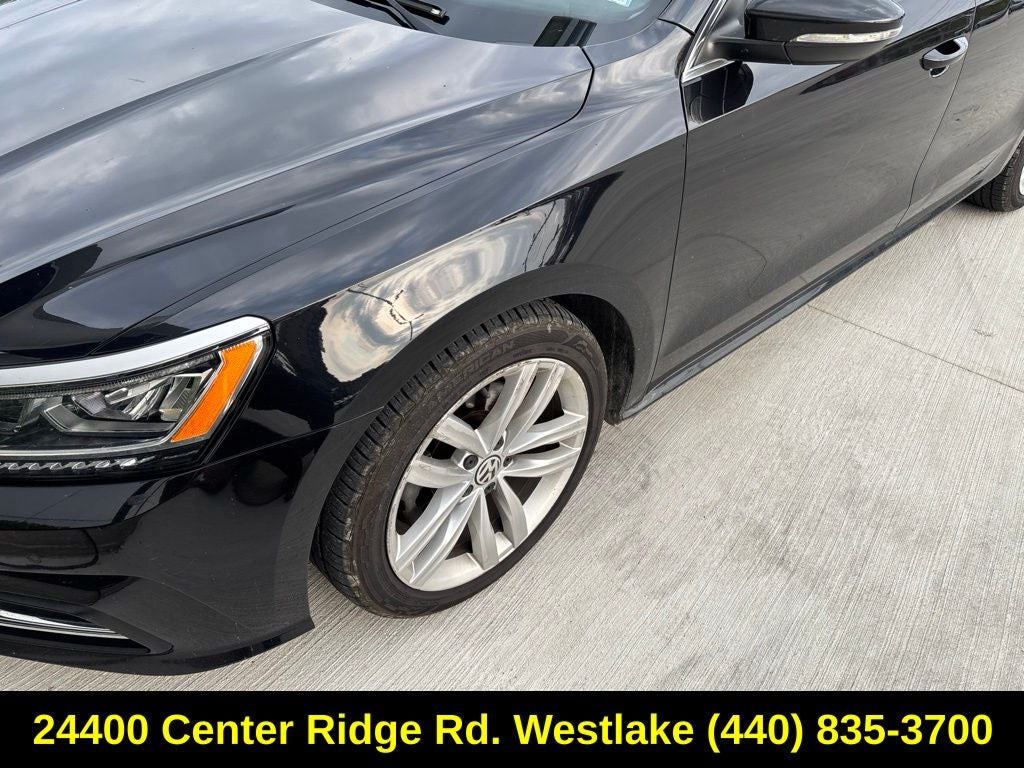 2018 Volkswagen Passat 2.0T SE w/Technology
