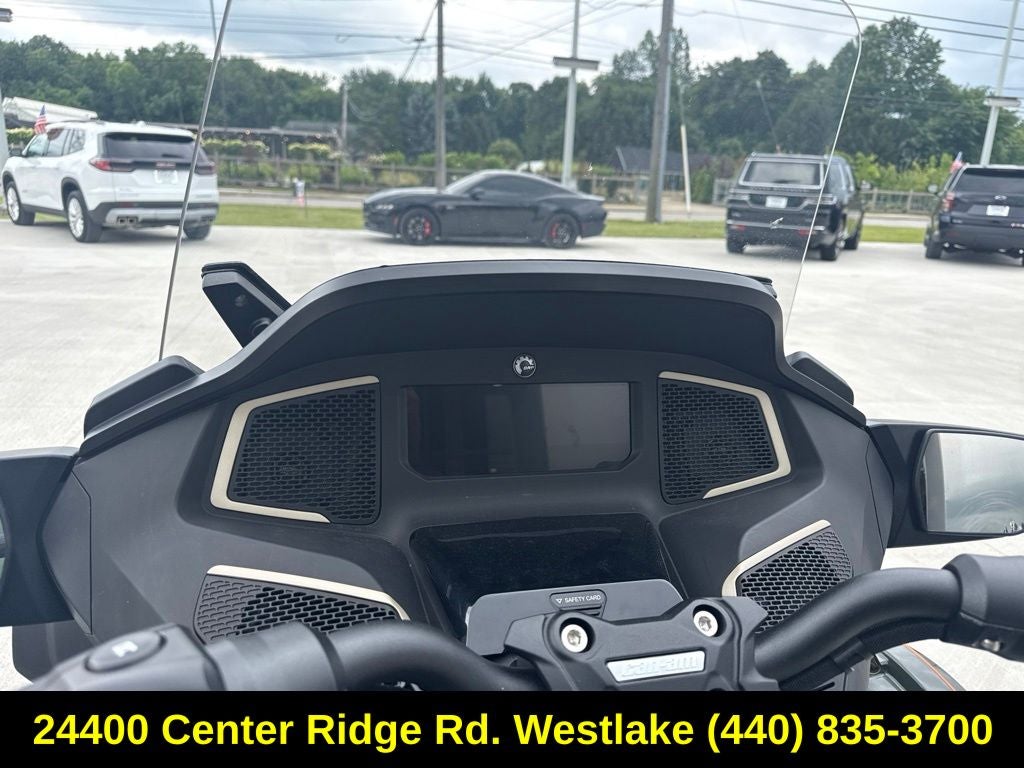 2023 Can-Am Spyder SEA TO SKY