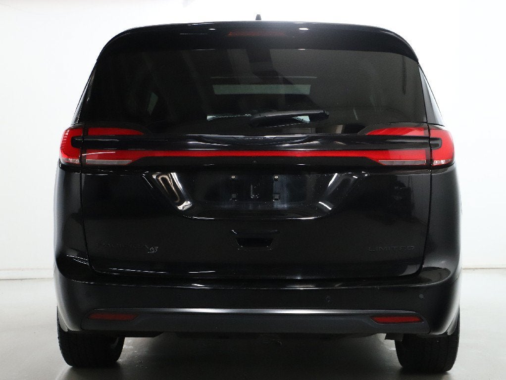 2025 Chrysler Pacifica Limited