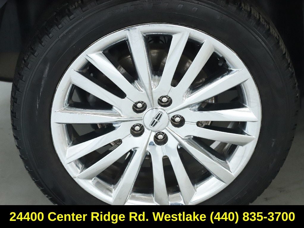 2015 Lincoln MKX Base