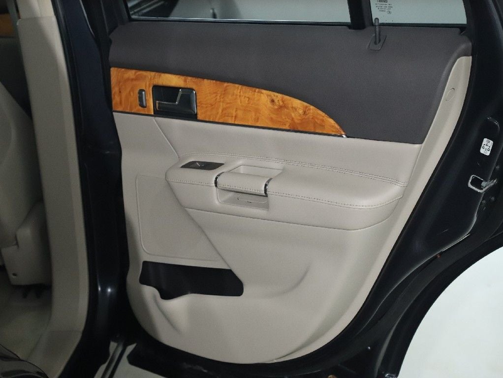 2015 Lincoln MKX Base