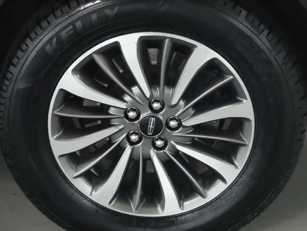2022 Lincoln Nautilus Standard