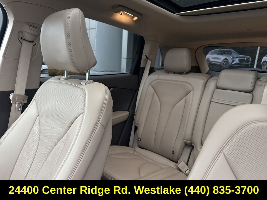 2022 Lincoln Nautilus Reserve