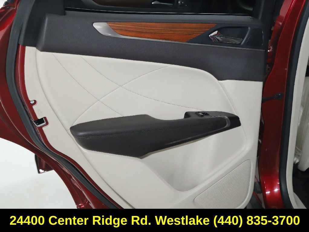 2019 Lincoln MKC Select