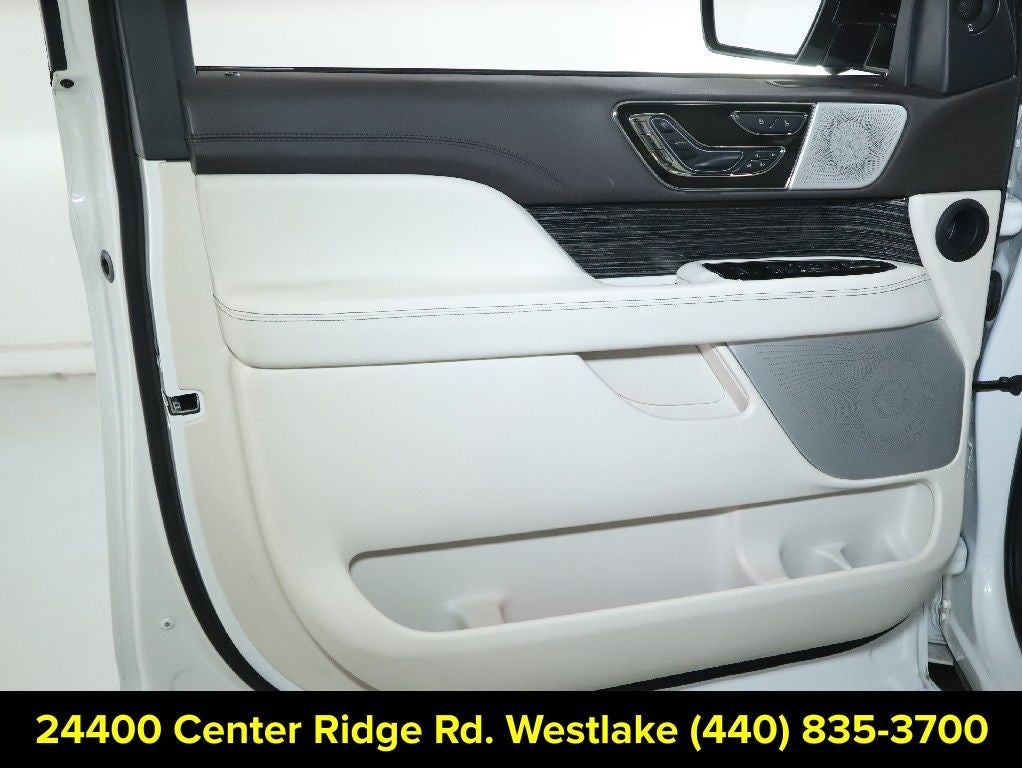 2024 Lincoln Navigator Black Label