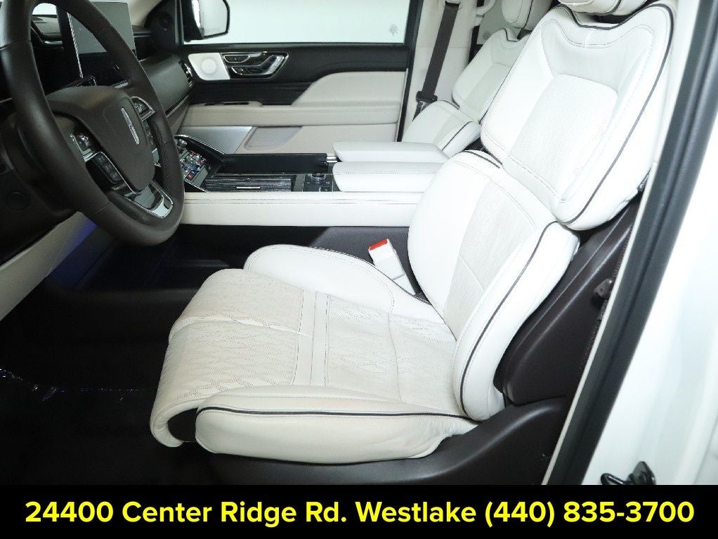 2024 Lincoln Navigator Black Label