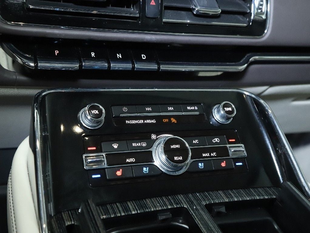 2024 Lincoln Navigator Black Label