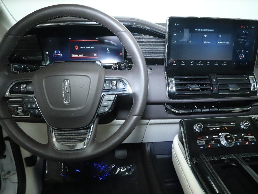 2024 Lincoln Navigator Black Label