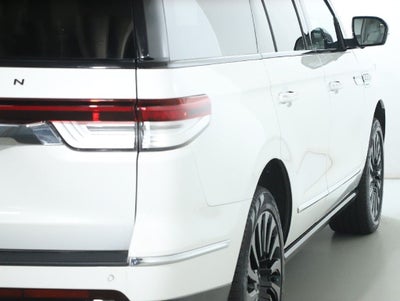 2024 Lincoln Navigator Black Label