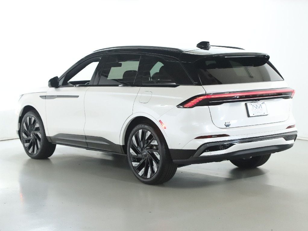 2024 Lincoln Nautilus Reserve
