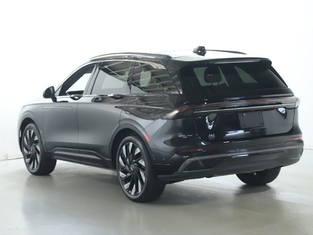 2024 Lincoln Nautilus Black Label