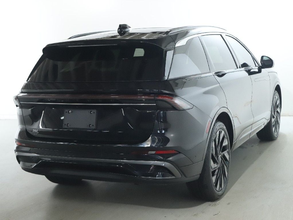 2024 Lincoln Nautilus Black Label