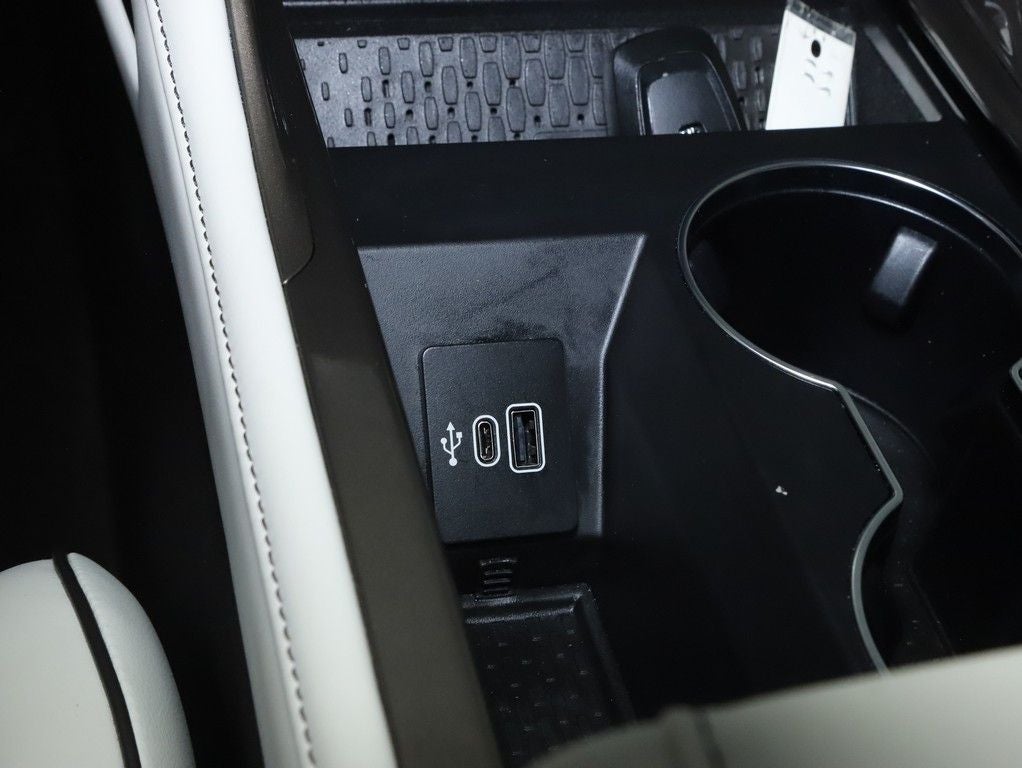 2024 Lincoln Nautilus Black Label