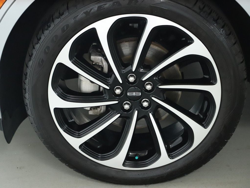 2024 Lincoln Nautilus Black Label
