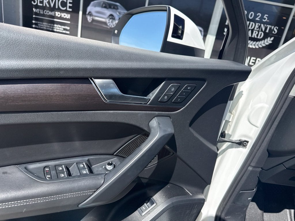 2021 Audi Q5 45 Premium Plus quattro
