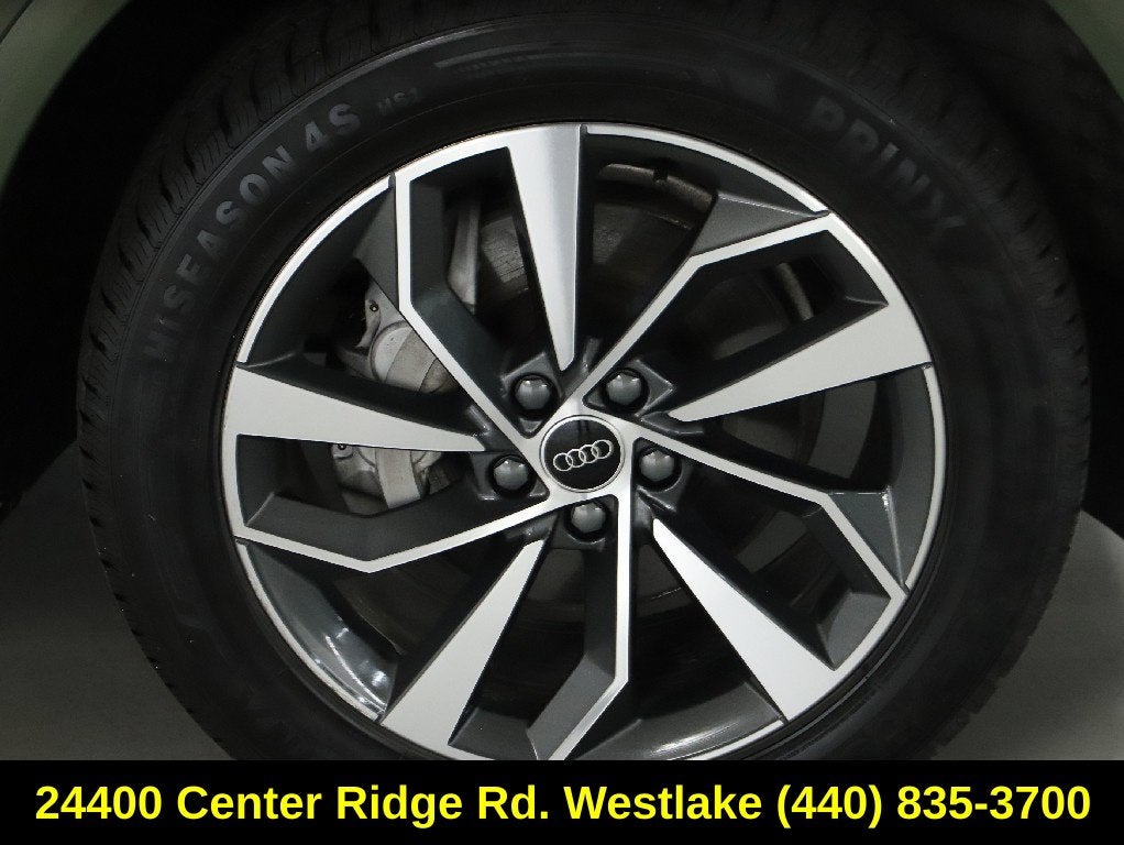 2024 Audi Q5 45 S line Premium quattro