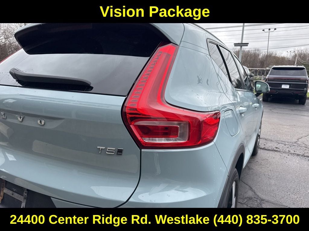 2019 Volvo XC40 Momentum