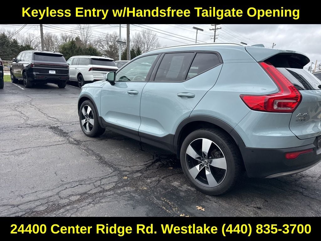 2019 Volvo XC40 Momentum