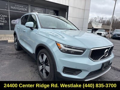 2019 Volvo XC40 Momentum