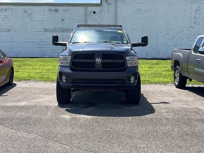 2017 RAM 1500 Express Quad Cab 4x4 6'4" Box