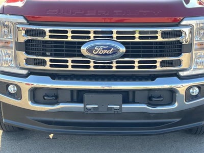 2025 Ford Super Duty F-550 DRW XL