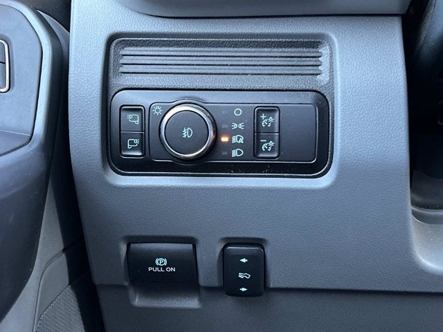 2025 Ford Super Duty F-550 DRW XL