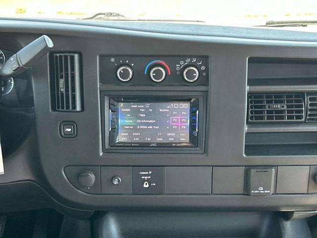 2015 Chevrolet Express Cargo 2500 2500 Regular Wheelbase Rear-Wheel Drive