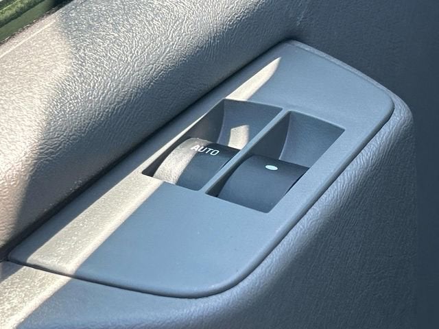 2015 Chevrolet Express Cargo 2500 2500 Regular Wheelbase Rear-Wheel Drive