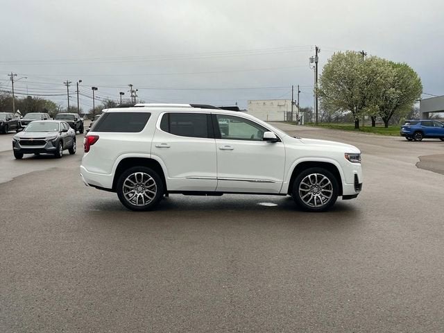 2023 GMC Acadia Denali