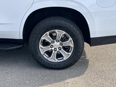 2022 GMC Yukon SLE