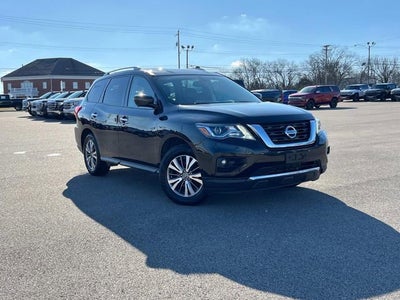 2019 Nissan Pathfinder SL