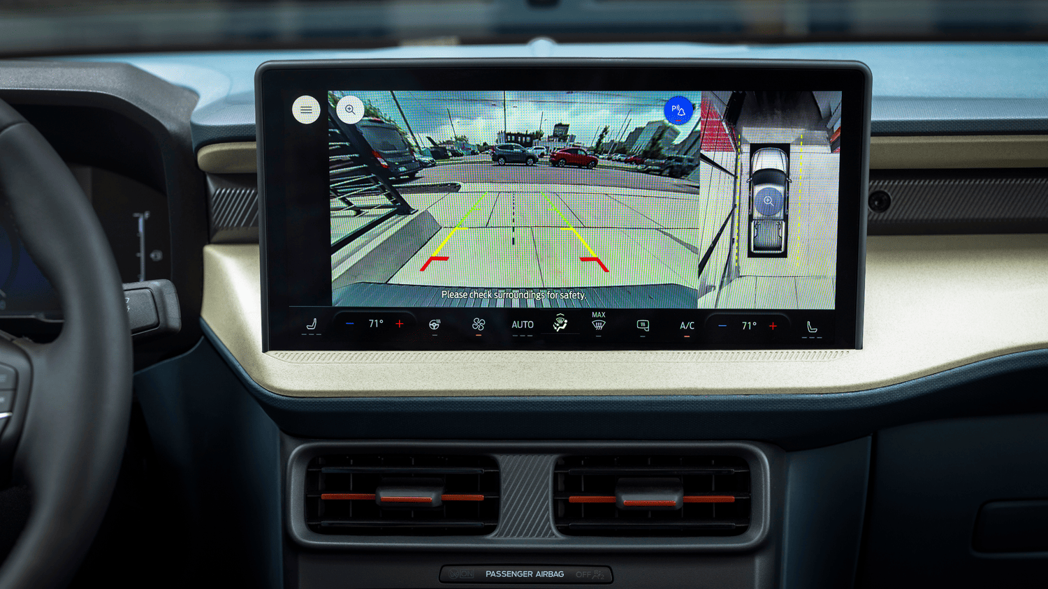 Rearview camera display of the 2025 Ford Maverick® in Euclid, OH, featuring enhanced parking assist.